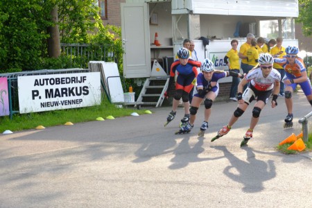 Start rit in lijn - LKZL-Jeugd Skeelercompetitie